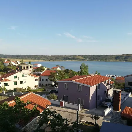 Roko Apartment Rtina