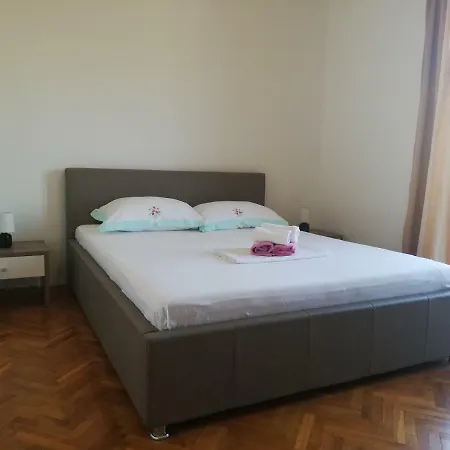 Apartment Roko Rtina
